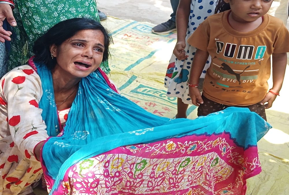 Tractor trolley accident in Kiccha: heavy crowd during 6 people Funeral together Photos