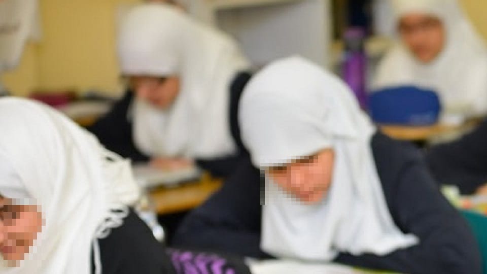 Muslim leader in Aligarh complained to DM about not reciting national anthem in Islamic school