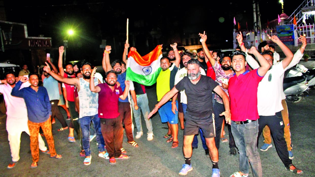 Excitement on India's match win in Jammu, drums accompanied by fireworks