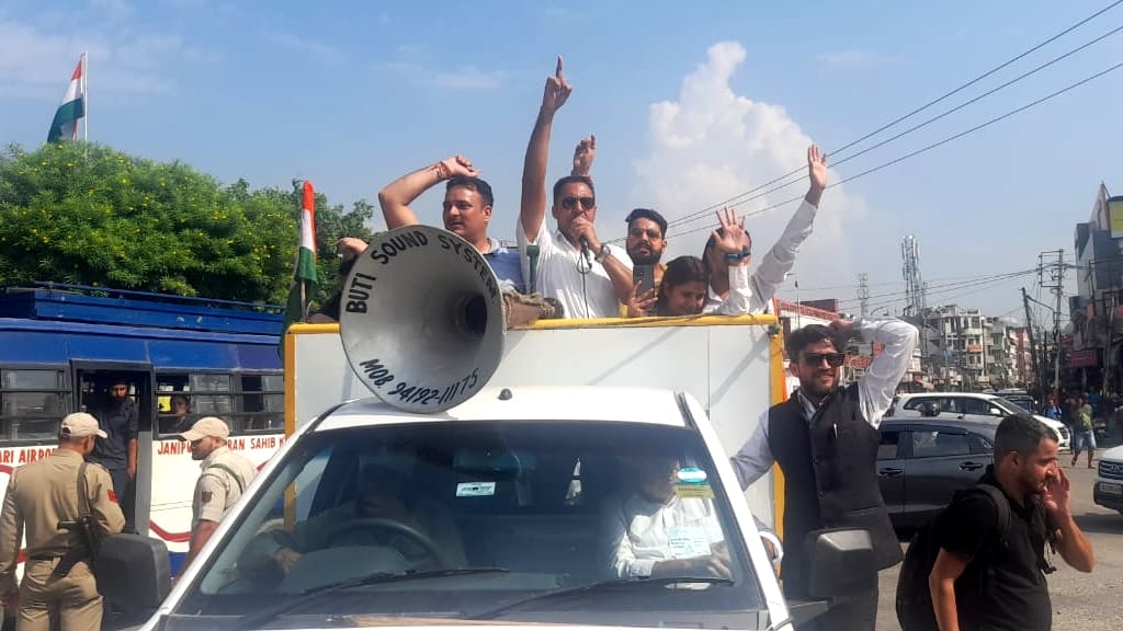 Lawyers given Jammu bandh call today to run all courts under one roof