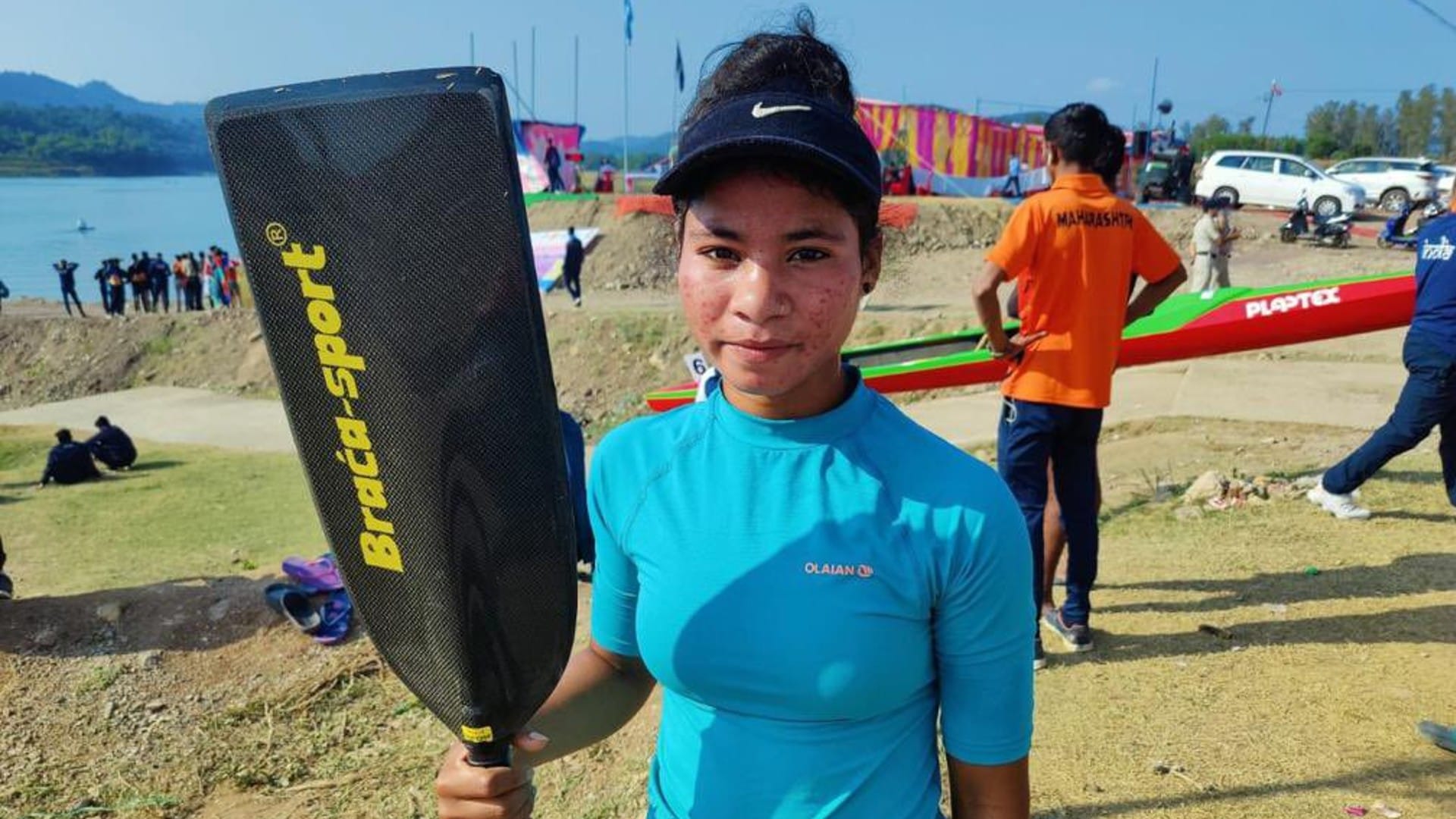 National Sports Day 2022 Canoeing Champion Kaveri Dhimar is Golden Girl From Madhya Pradesh Know More