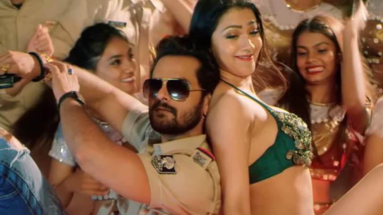 Bhojpuri Kehsari Lal Yadav Namrata Malla Shilpi raj Song Do Ghoont got millions of views gets viral internet