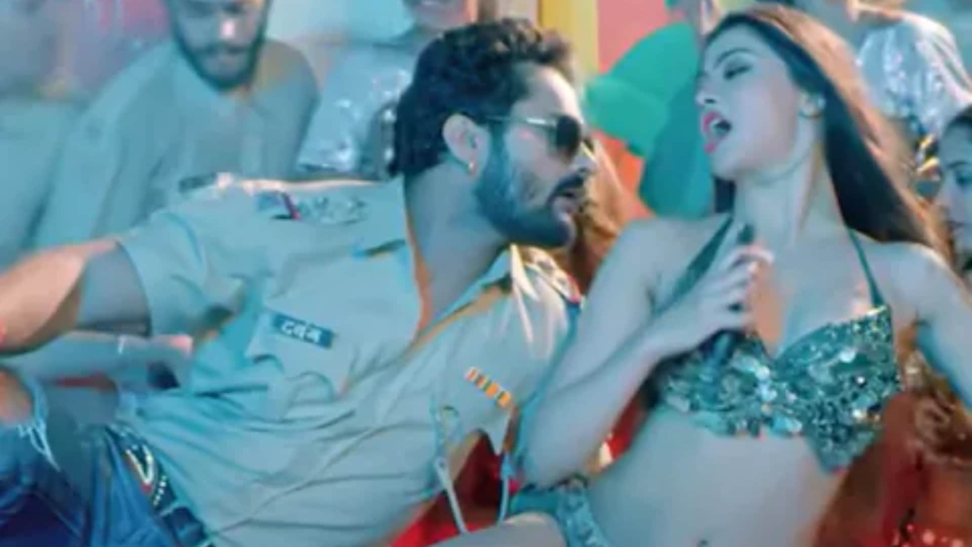Bhojpuri Kehsari Lal Yadav Namrata Malla Shilpi raj Song Do Ghoont got millions of views gets viral internet