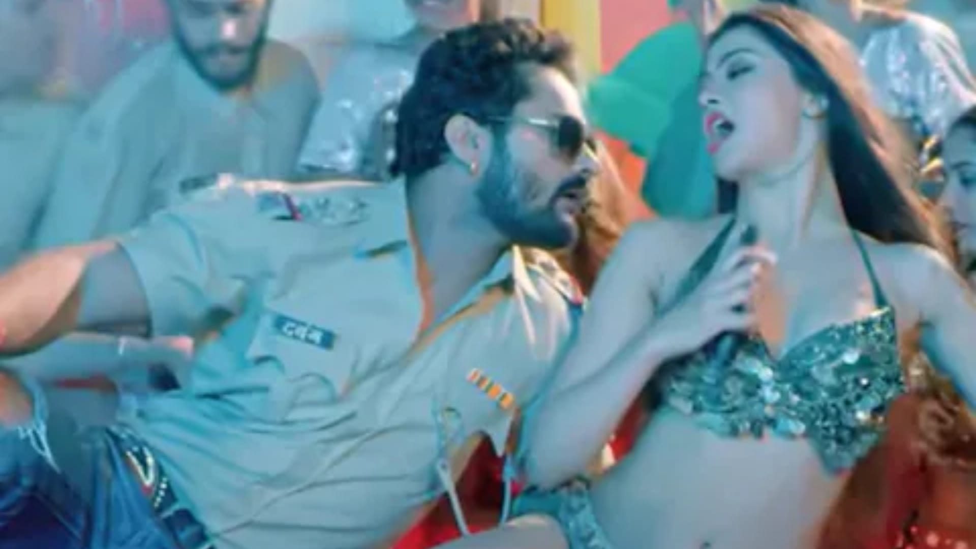 Bhojpuri Kehsari Lal Yadav Namrata Malla Shilpi raj Song Do Ghoont got millions of views gets viral internet