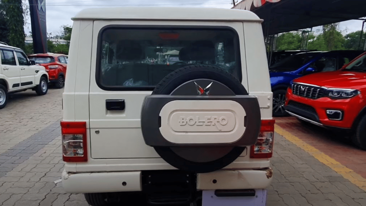 mahindra bolero 2022 with new logo, First look price features