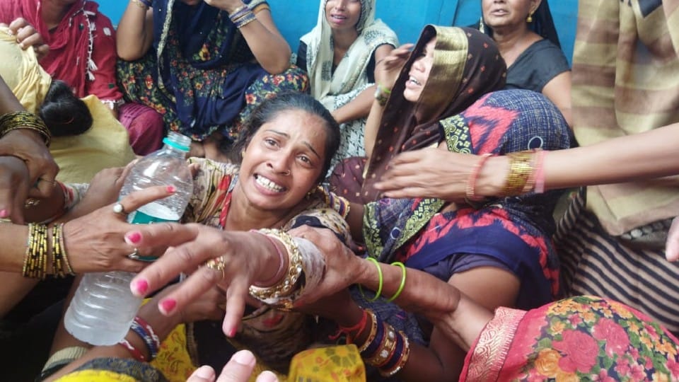 family members vandalized in hospital after patient death in agra