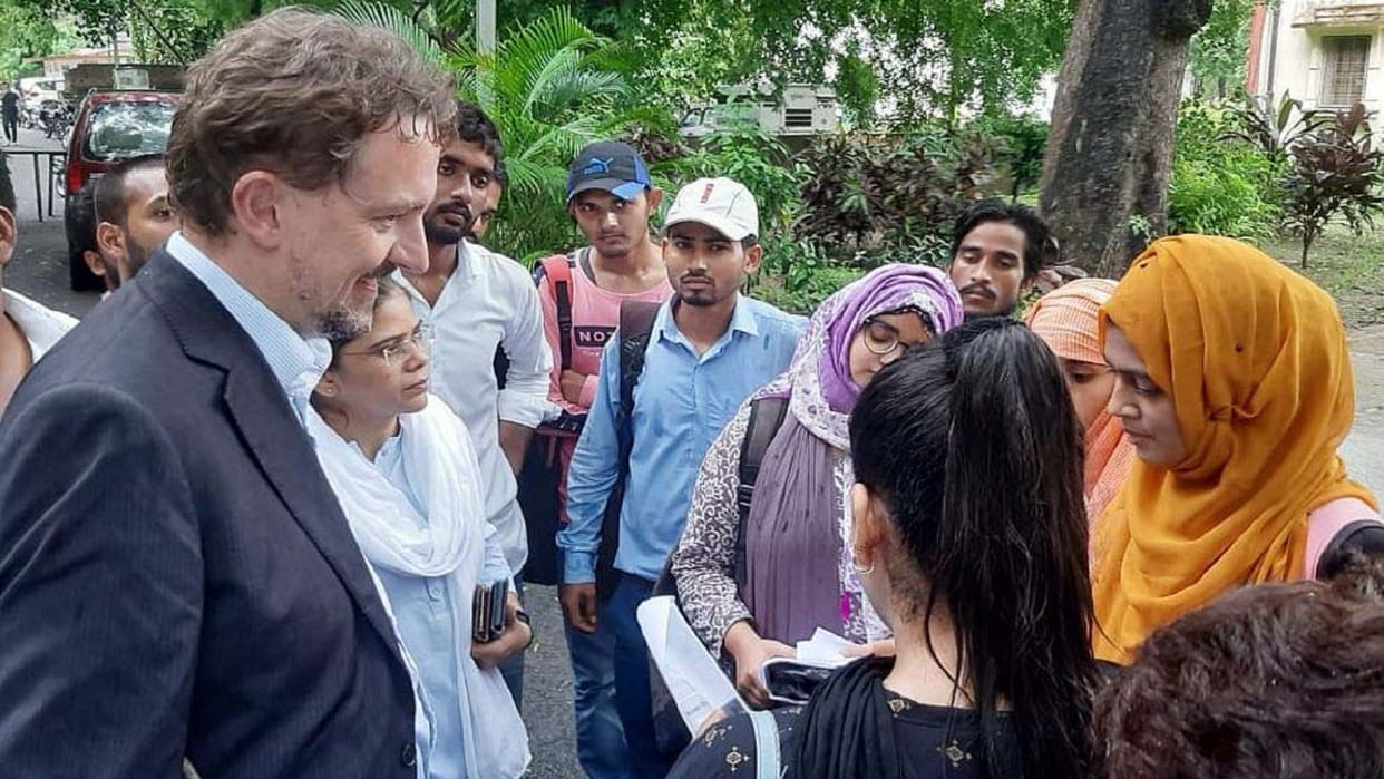 British High Commission officials reached Allahabad University