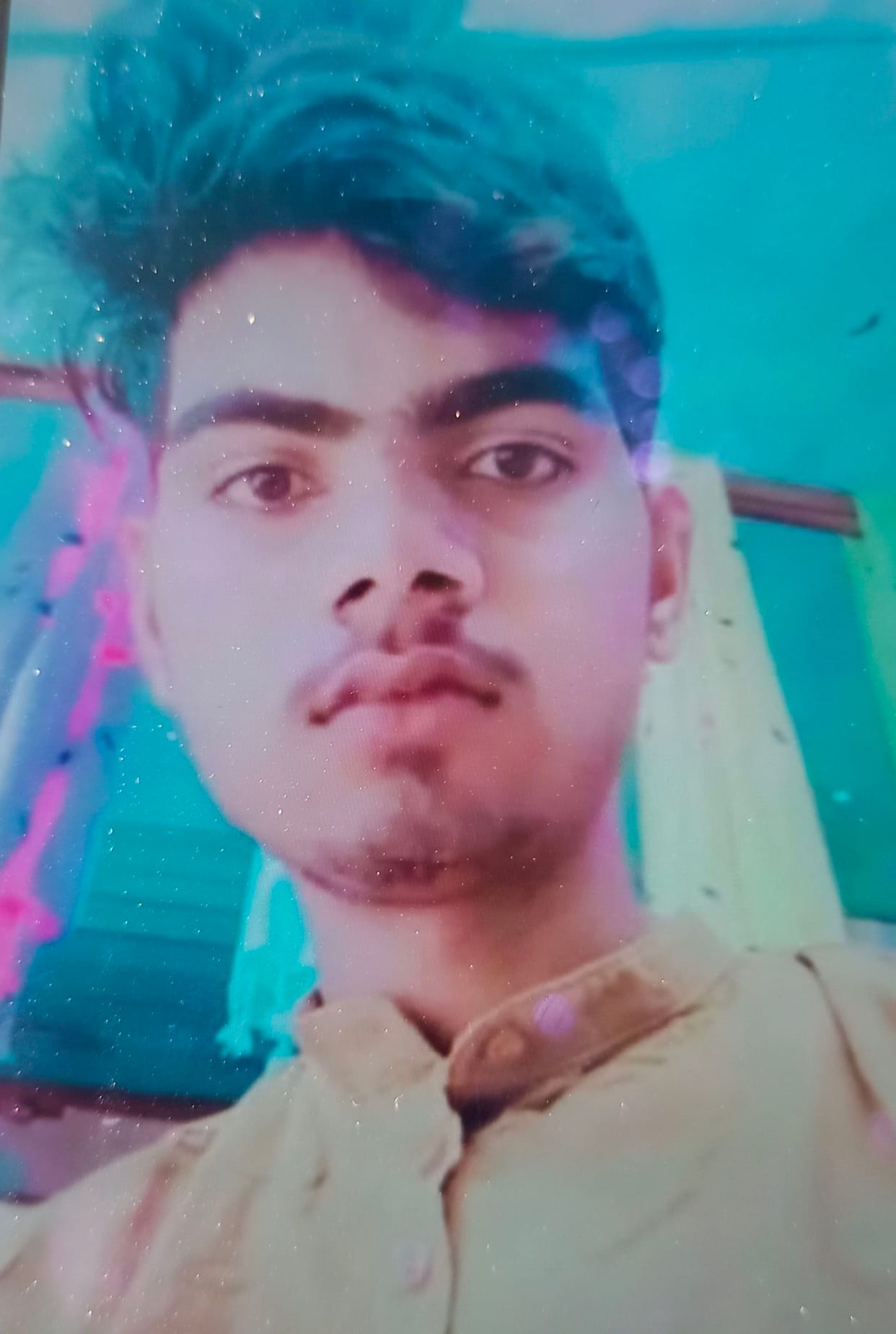 Kanpur Dehat: Youth dies after being hit by Marudhar Express near Jhinjhak railway station