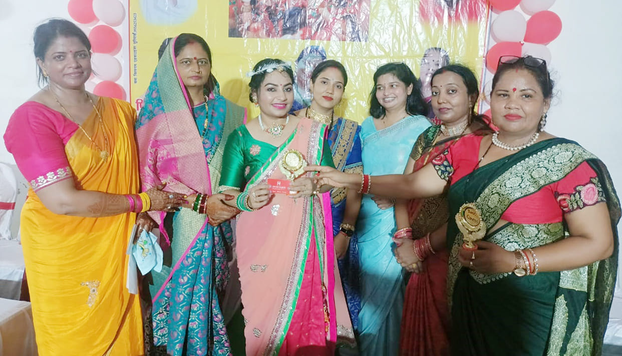 Dr. Priyanka of Gopiganj becomes Teej Queen