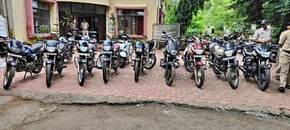Interstate two wheeler thief gang caught by police in Sehore