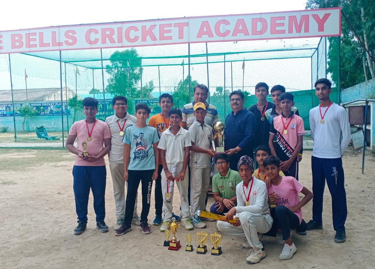 Shastri House won the cricket tournament trophy, Ambala