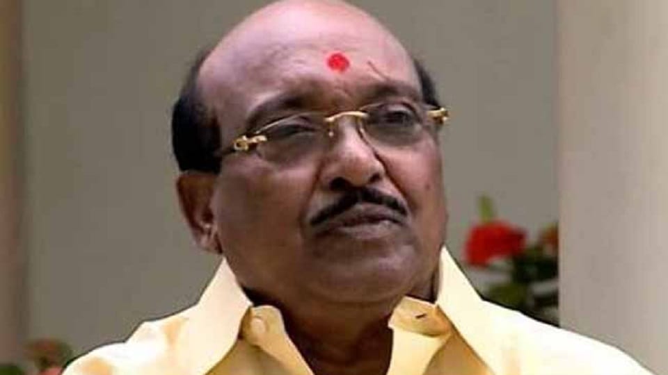 Vellappally Natesan Says Girls, boys sitting together in classes against Indian culture