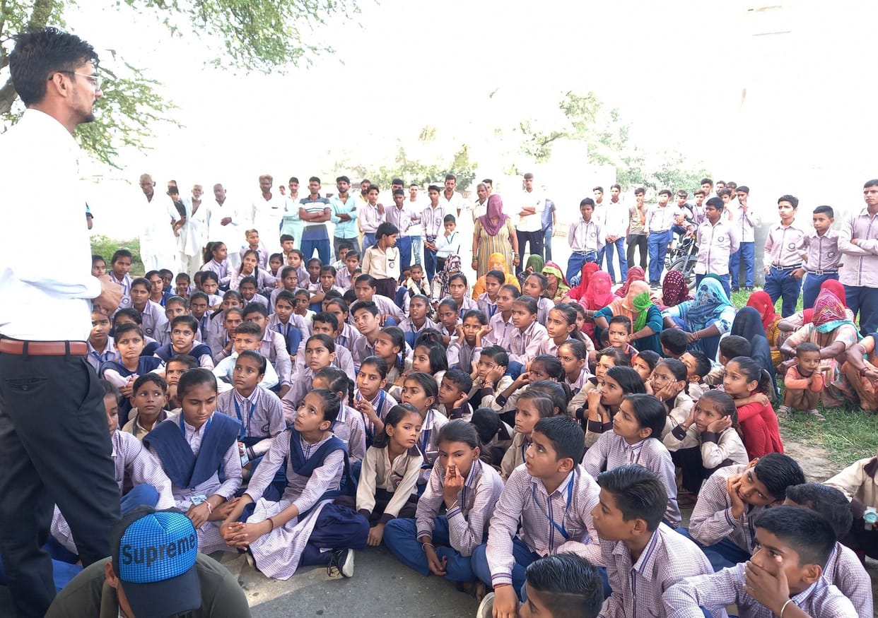 Villagers upset on transfer of teachers, school locked, five hours road jam