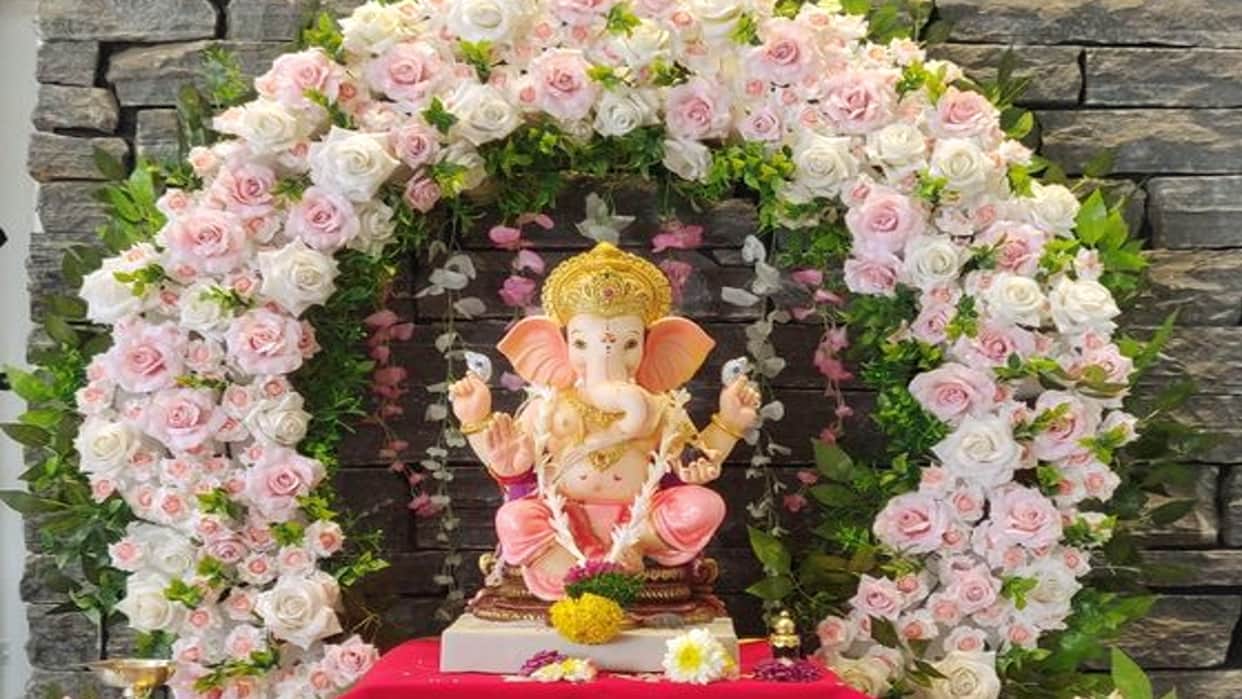 Ganesh Chaturthi Pandal Decoration Ideas How To Decorate Ganpati Pandal See Items List