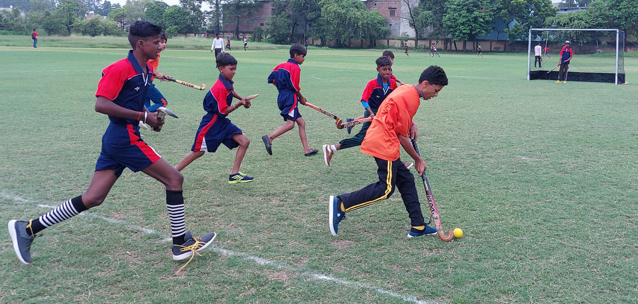 Sun rise in hockey, Anuj and Priyanshi were winners in marathon