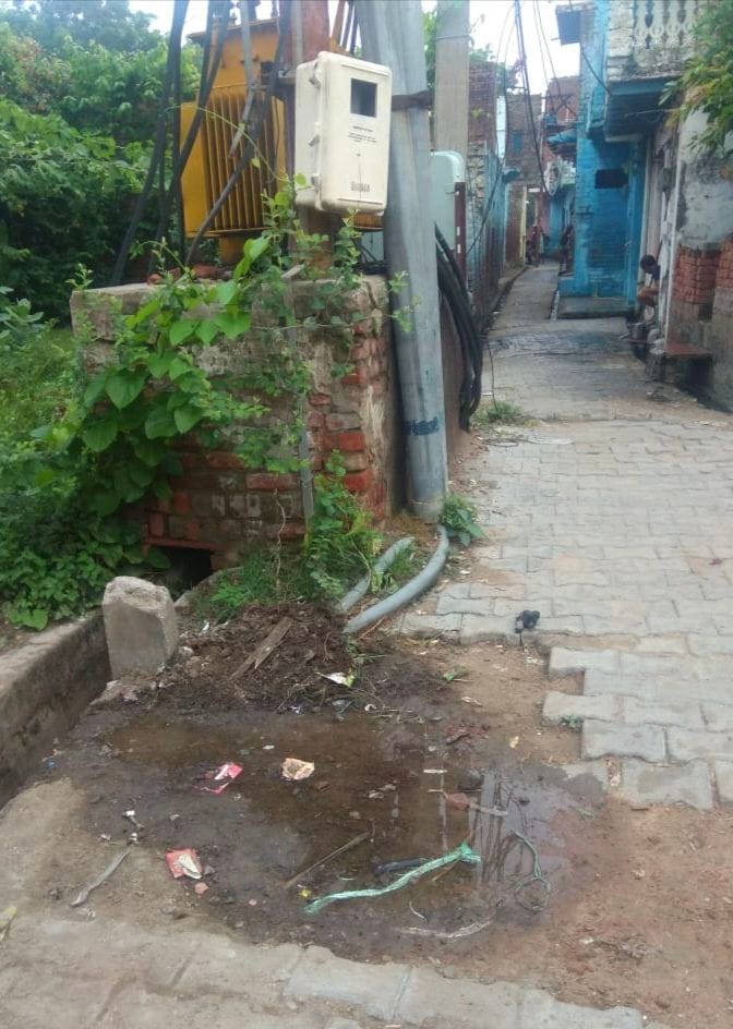 Waterlogging due to water line leakage in the streets in Nagla Vishnu