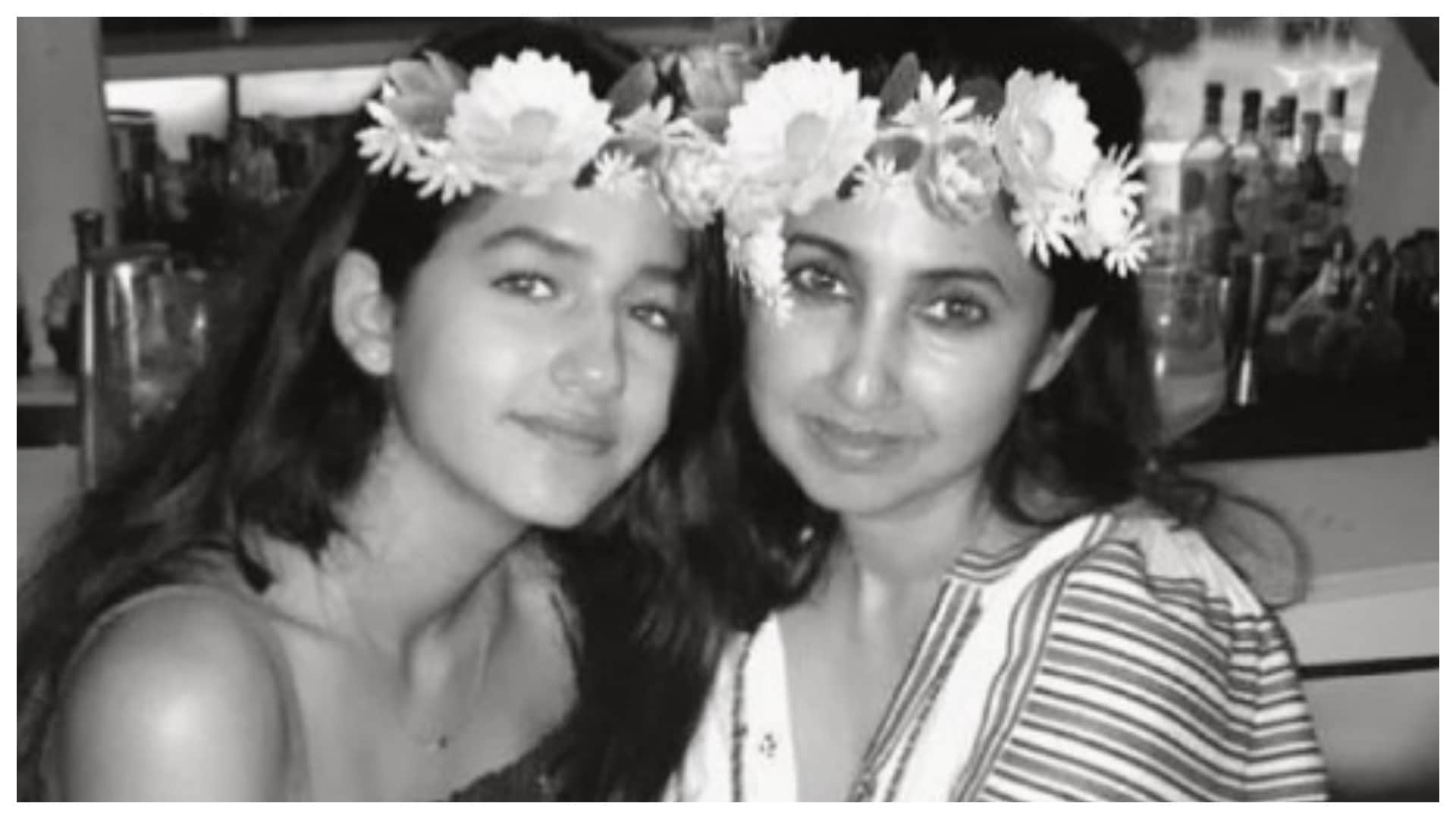 Twinkle Khanna niece photos viral on social media she is as beautiful as her granny Dimple Kapadia