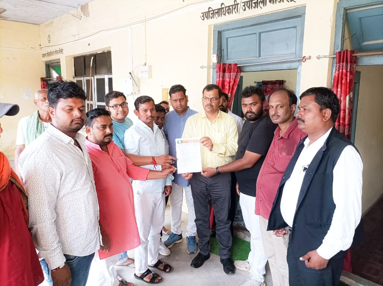 BJYM workers submitted memorandum to SDM