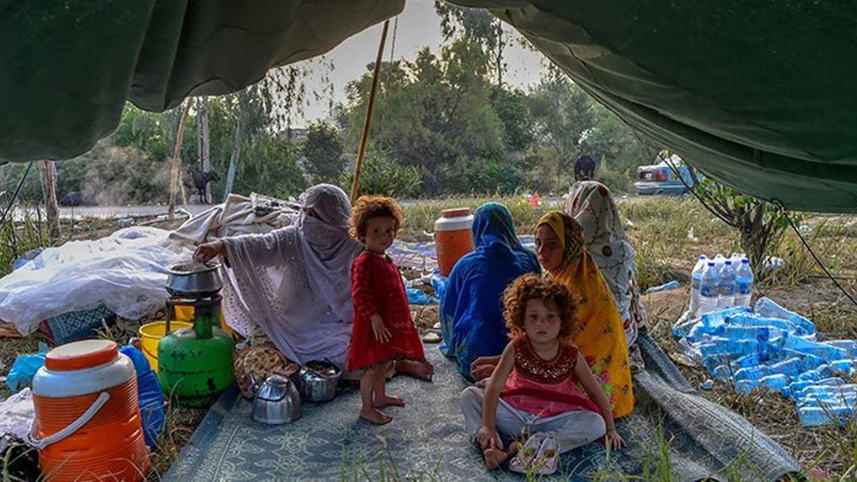 Flood in Pakistan: Danger for pregnant women and possibility of loss of 2 percent to GDP