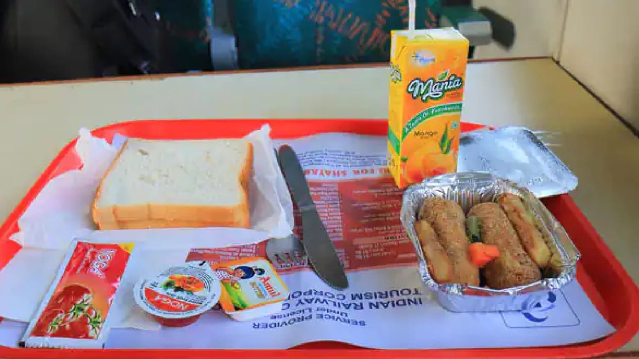 IRCTC Only vegetarian food will available on trains and railway stations till month of Sawan,