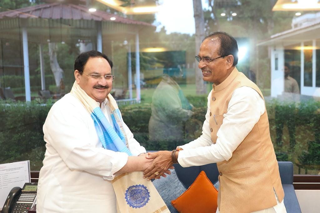 MP News: CM Shivraj reaches Delhi, meets President Draupadi Murmu
