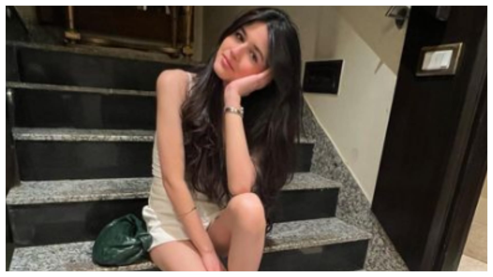 Twinkle Khanna niece photos viral on social media she is as beautiful as her granny Dimple Kapadia
