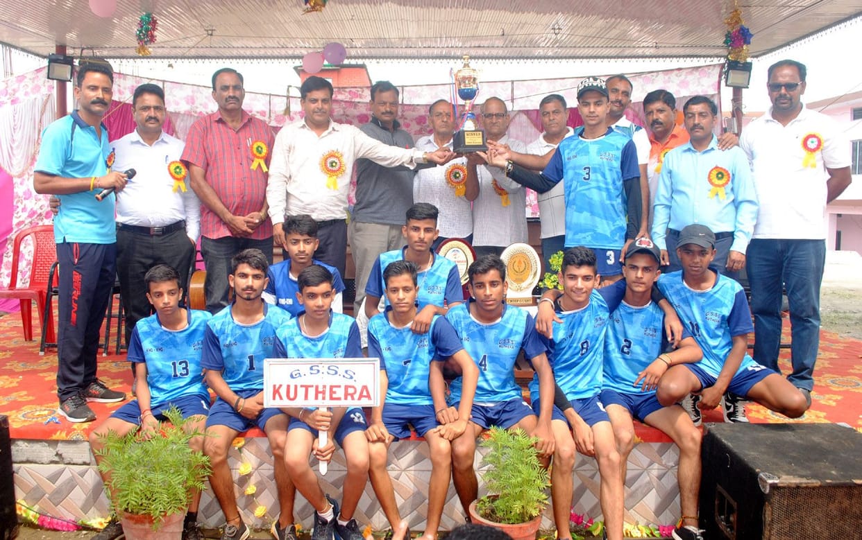 Vinay Kumar of Kakkariyar won gold in Under-40 kg weight category