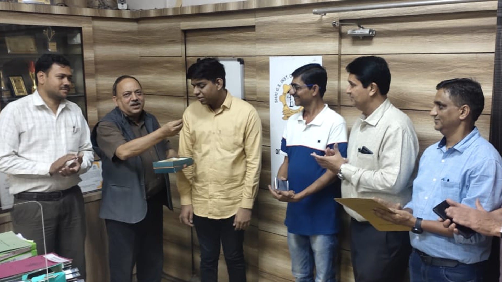 Indore's blind Yash got 50 lakh job offer annually, Microsoft's expert was shocked to see the coding speed