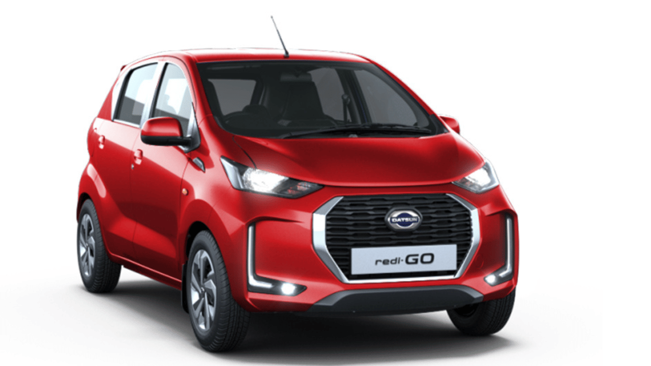 Top 5 best mileage cars under 5 lakh in India