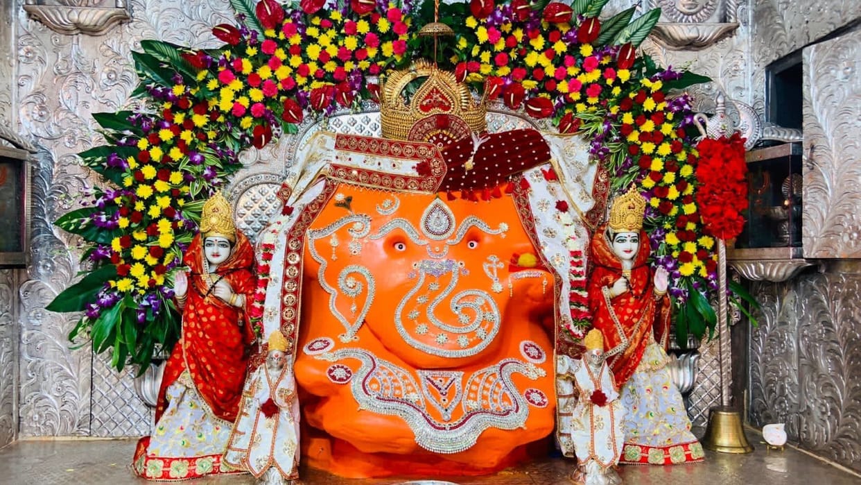 Ganesh Chaturthi 2022 Meat Sale Prohibited in Indore During Ganesh Chaturthi and Paryushan Festival
