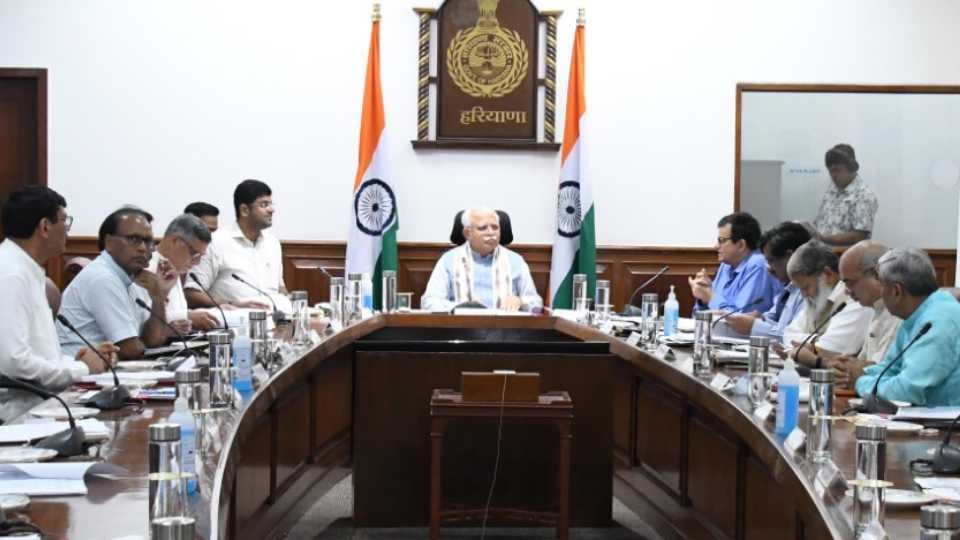 HSIIDC to give 500 crore compensation to land owners