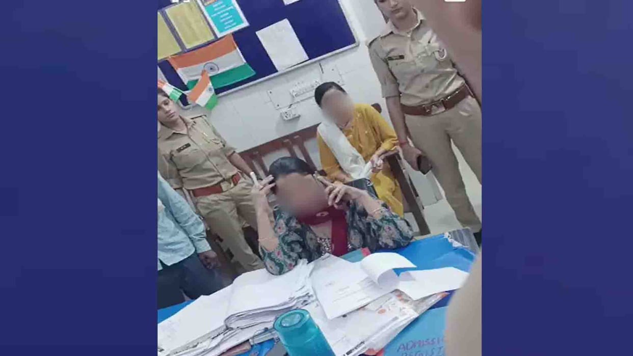 Farrukhabad, case of negligence in medical examination of misdeed victim, report on 15 people
