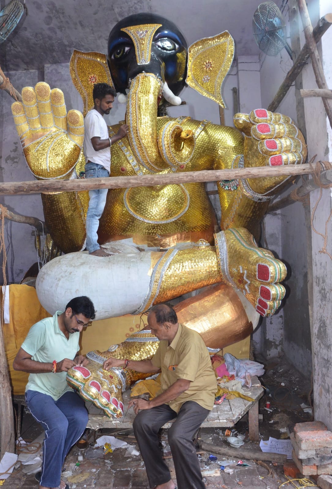 Lord Gajanan's Rath Yatra will go out on Ganesh Chaturthi today