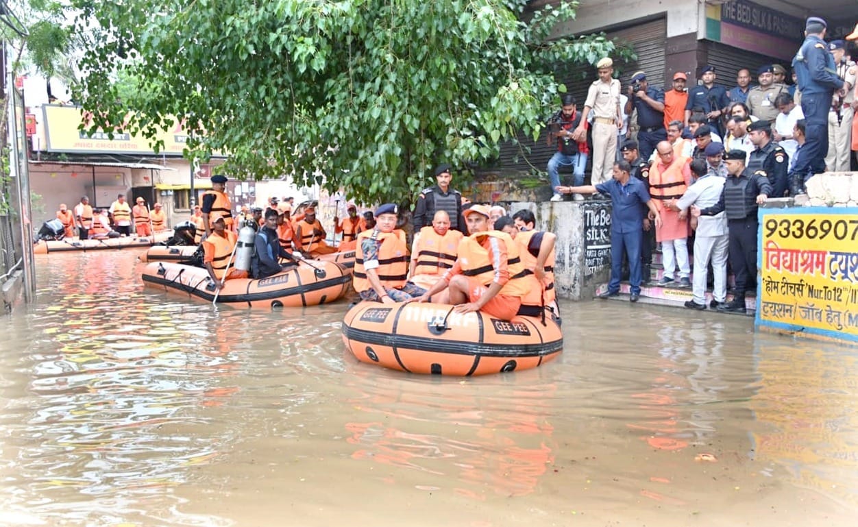 CM Yogi Varanasi visit flood affected areas said Government is with you in this crisis