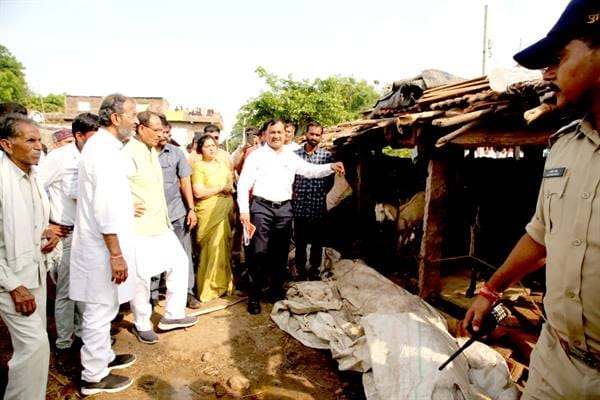 MP News: More than 27 thousand houses damaged due to floods in Vidisha, Shivraj visited