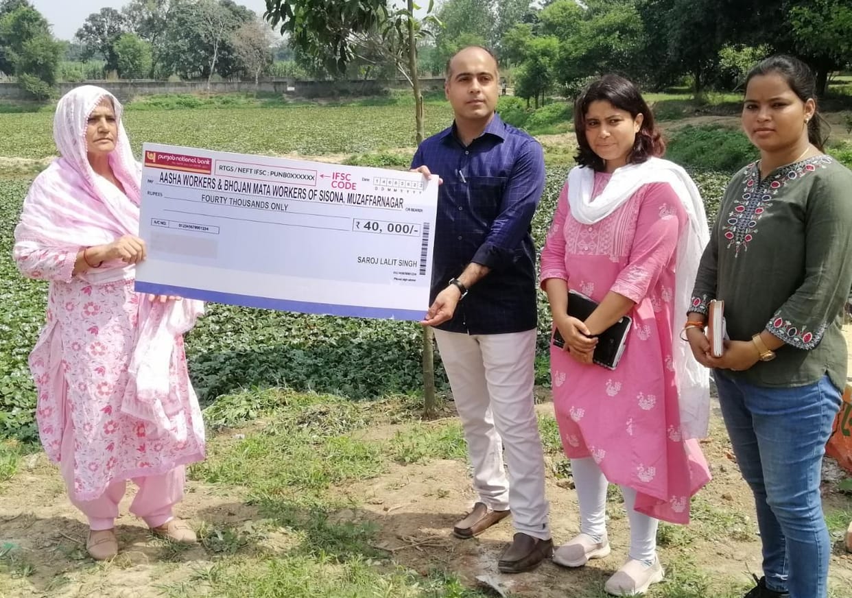 Head of Sisouna gave one year honorarium to Asha and food mothers