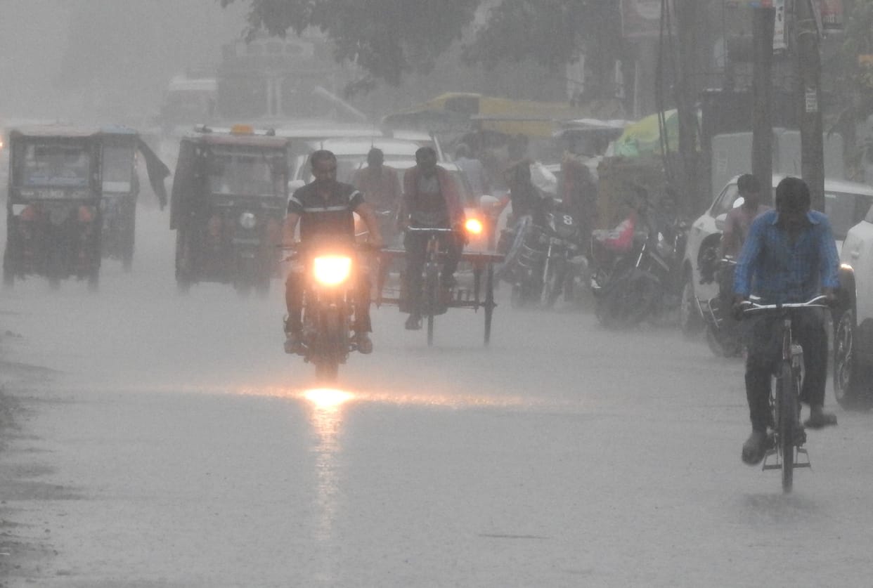 water logging in city due to rain fall
