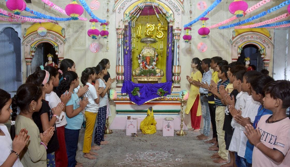 Ganesh Chaturthi 2022 Celebration in baba vishwanath city varanasi laal baag ke raja see photos