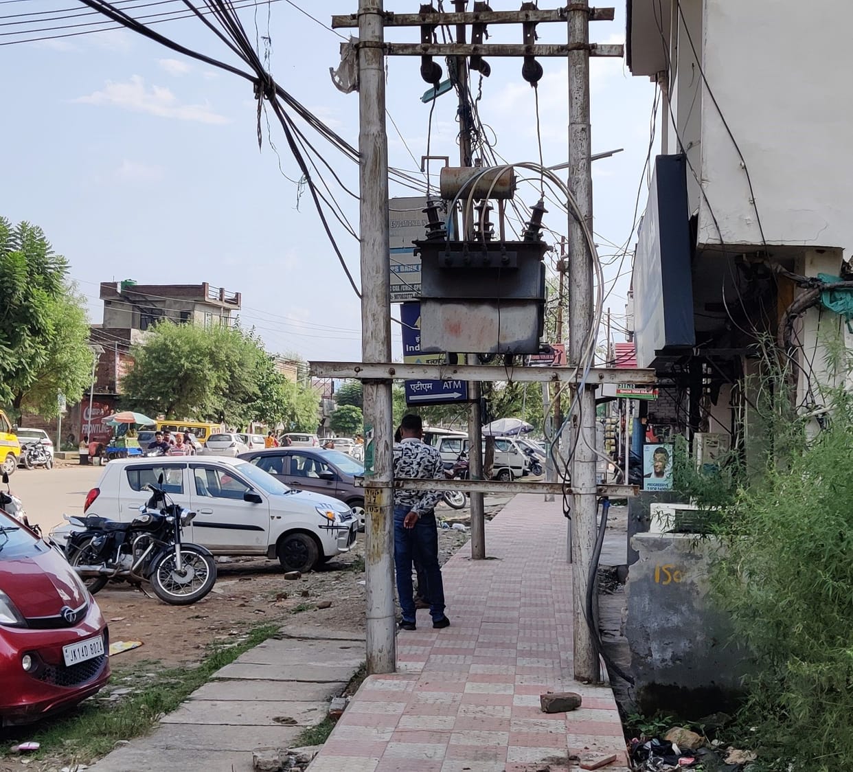 Pavement being built without removing technical flaws