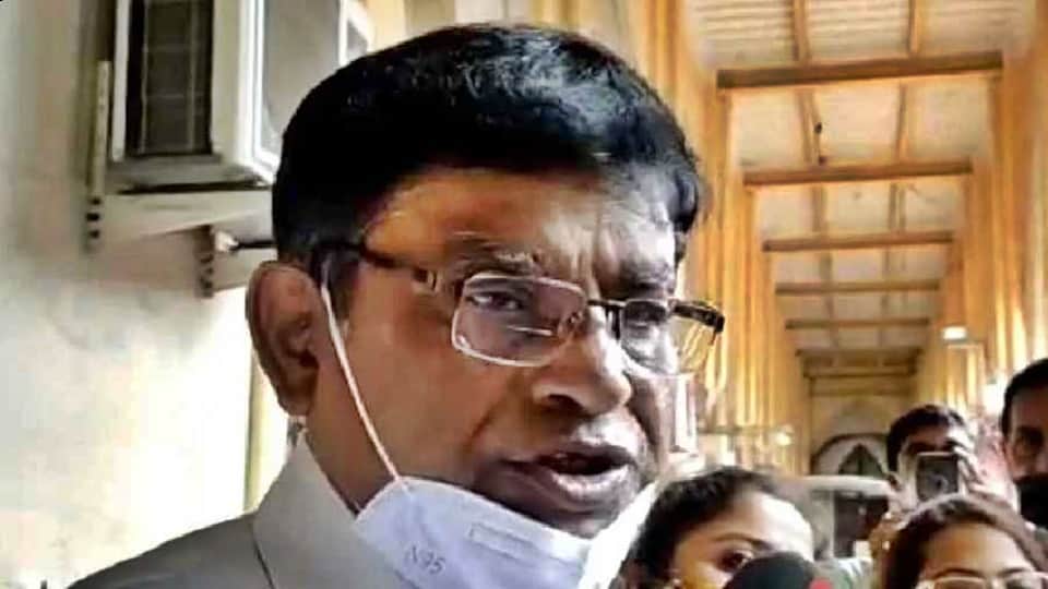 West Bengal SSC Scam: ED Arrested TMC MLA Manik Bhattacharya after Interrogation