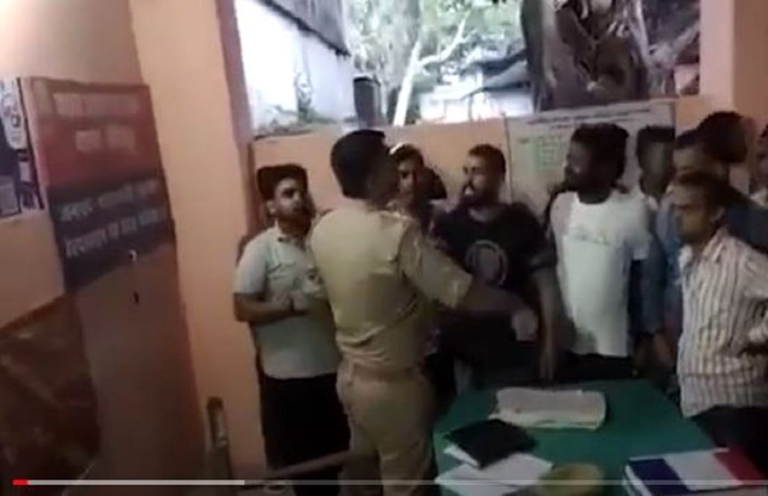 Video of dispute between two parties in Chaubepur police station goes viral in varanasi