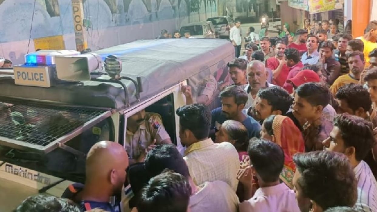 Controversy over loudspeakers in Ganpati festival in Bhilwara