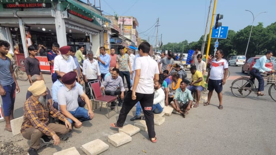 Villagers of Attawa protest against Chandigarh Administration
