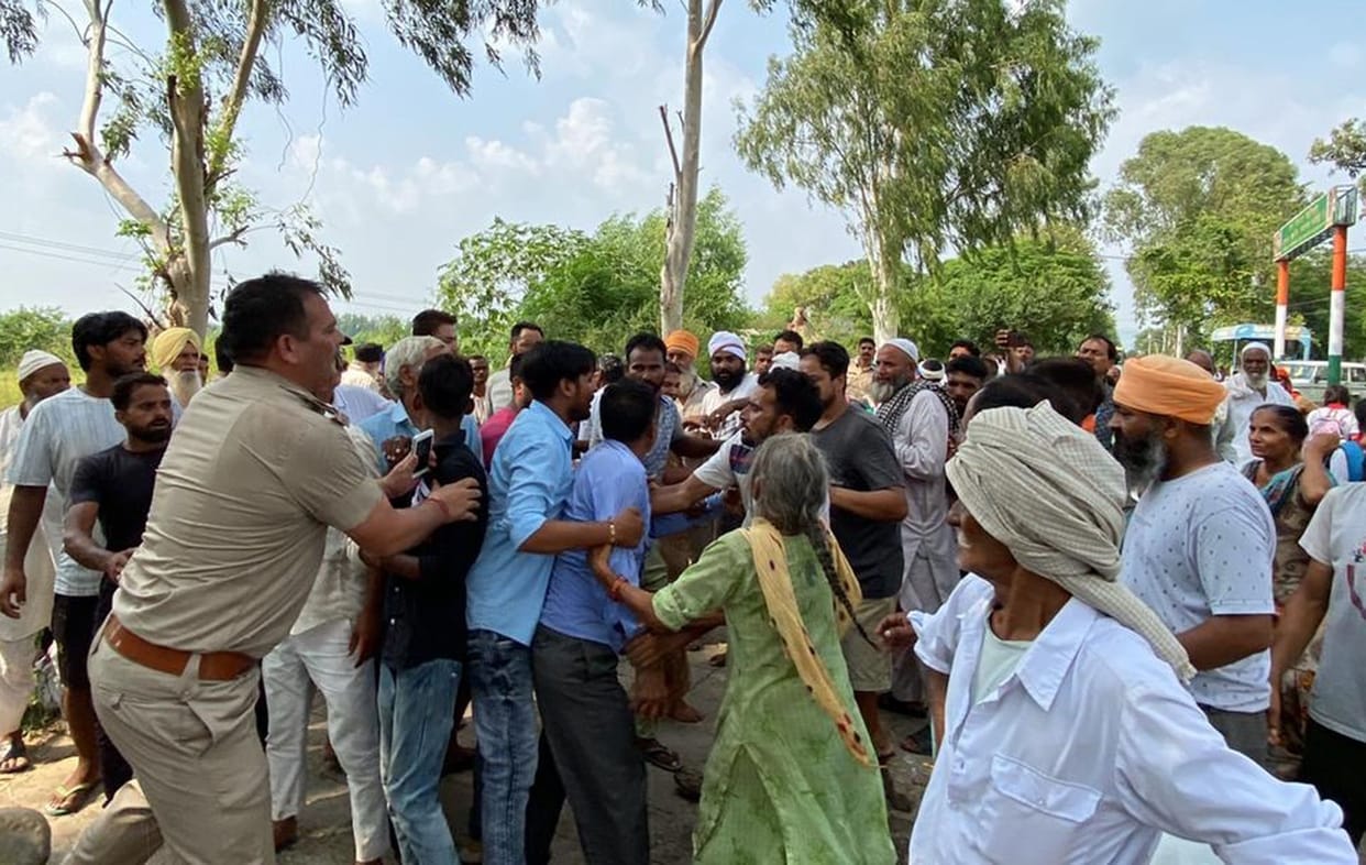 Conflict between villagers of Salempur-Ismailpur over water drainage