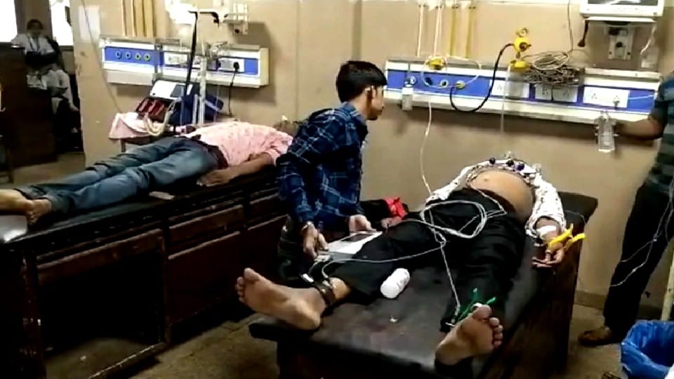 seven employees of a private company ate poison together In Indore, took steps due to being fired