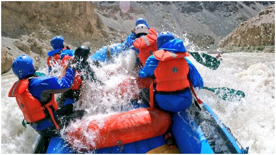 Union Minister Gajendra Shekhawat Daughter Suhasani Created A Record By Rafting