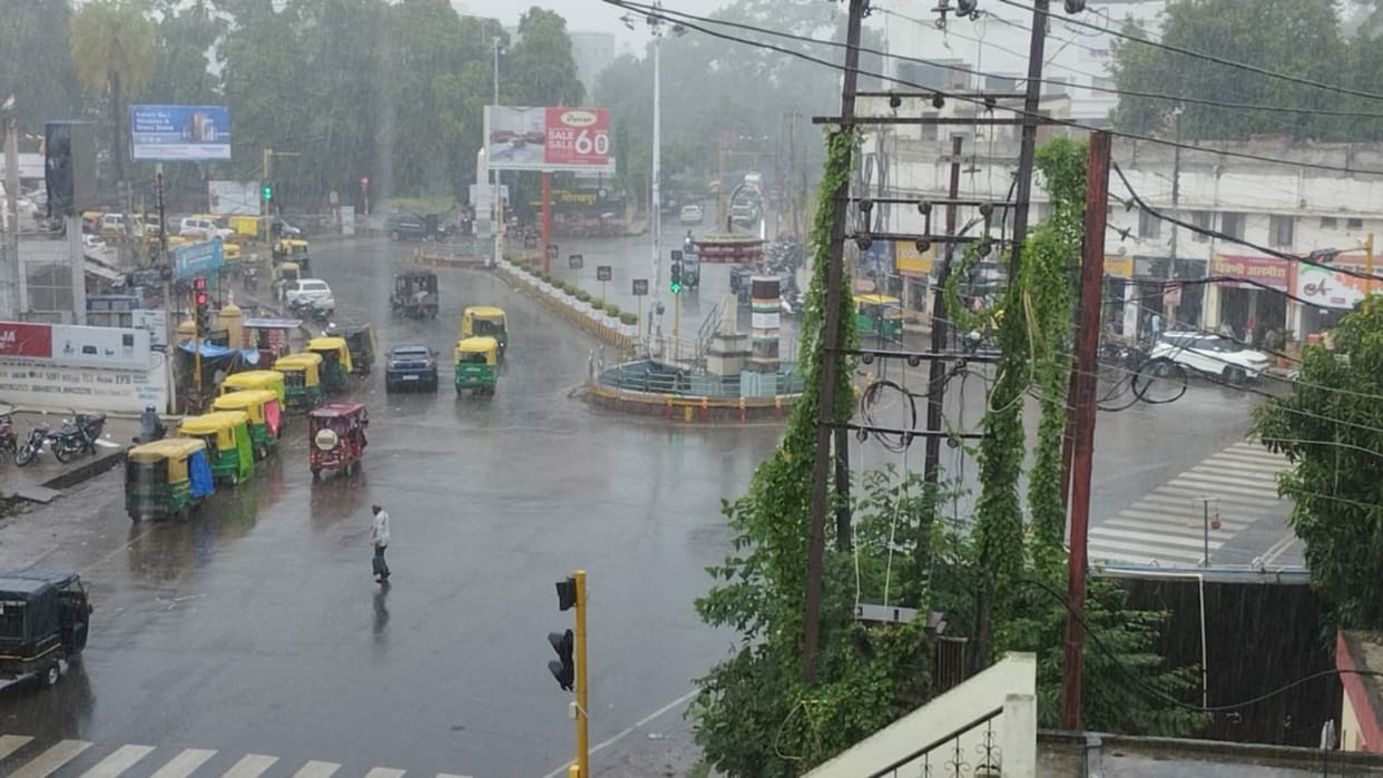Weather Forecast Update: IMD Rain Alert for Delhi, MP, Rajasthan, UP, Bihar Mausam Ki Jankari in Hindi
