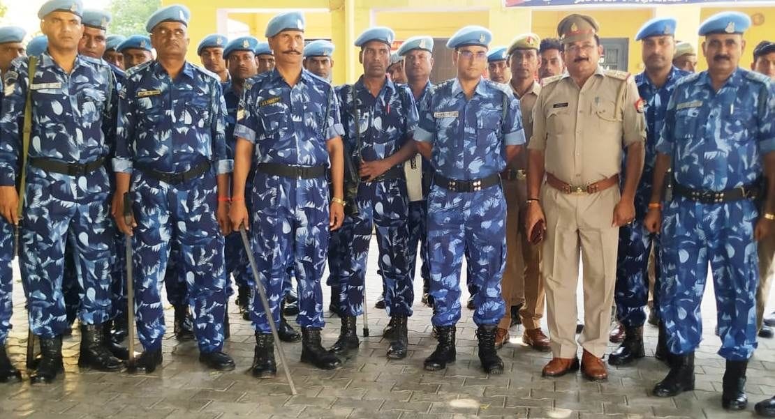 Hathras: Police know the condition of security arrangements in the district together