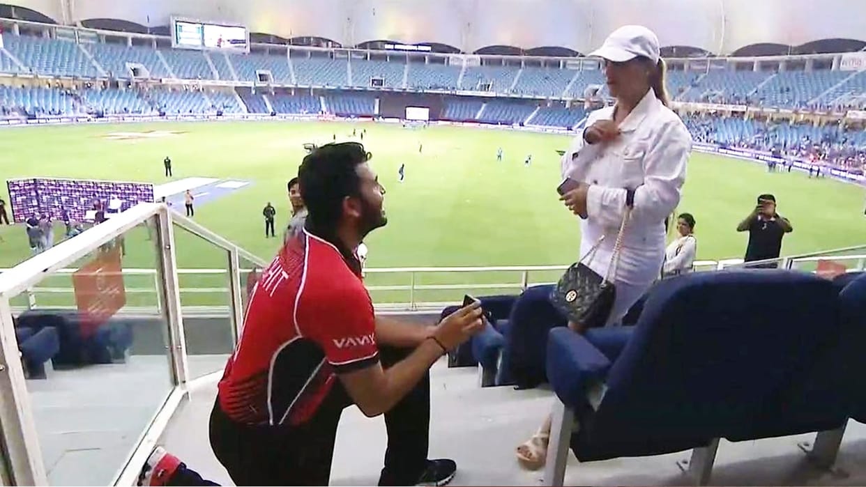 Hong Kong Player Kinchit Shah proposed girlfriend after IND vs HK Match