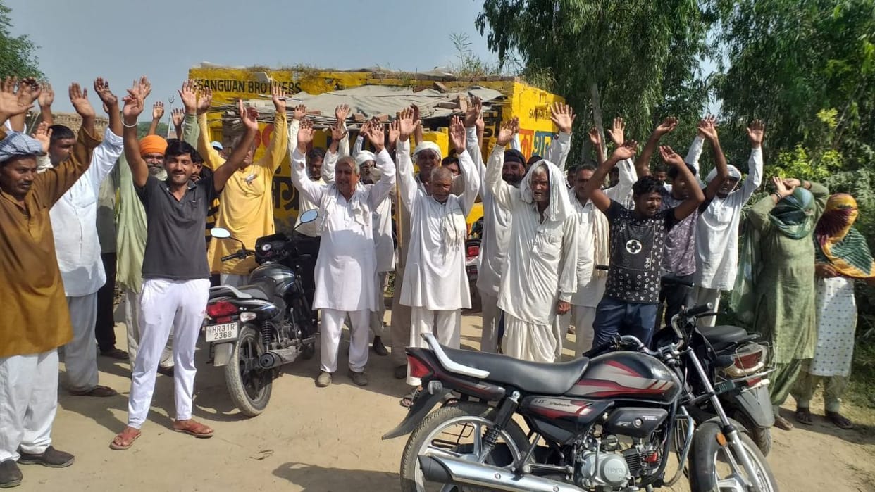 Raised voice for closure of liquor shop